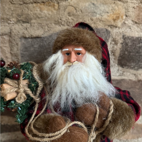 Festive Santa Claus Holiday Figurine 18” price firm!